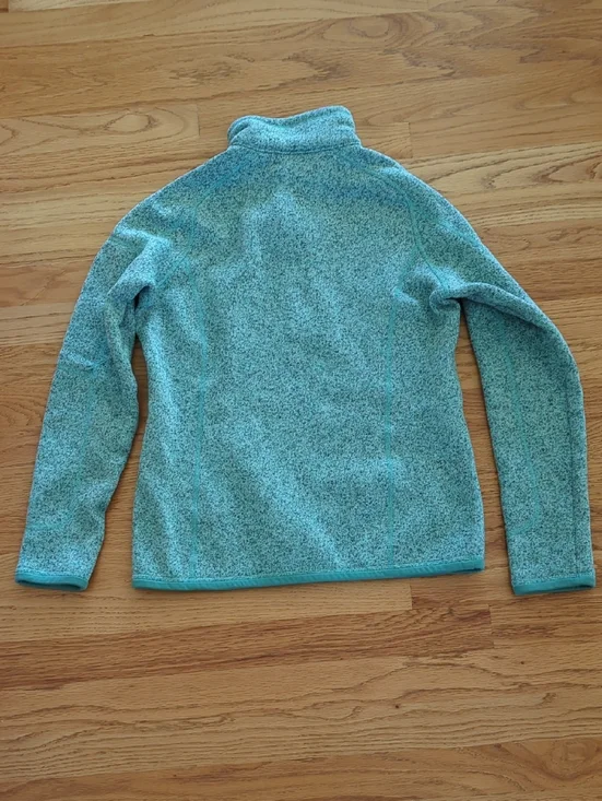 Patagonia Women’s Half-Zip Sweater - Picture 4 of 4